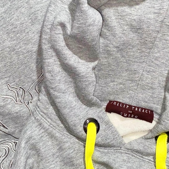 Philip Treacy for Umbro Embroidered Oversized Hood Sweatshirt Limited Release - Picture 4 of 5
